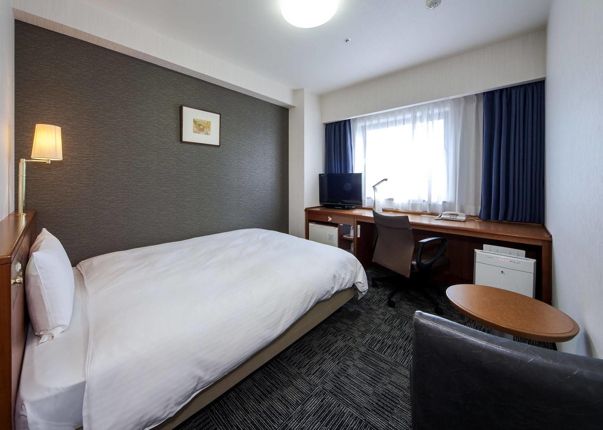 Daiwa Roynet Hotel Toyama Station Extérieur photo